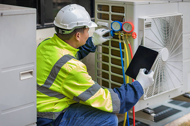 Professional Hvac technician working in Longport, NJ